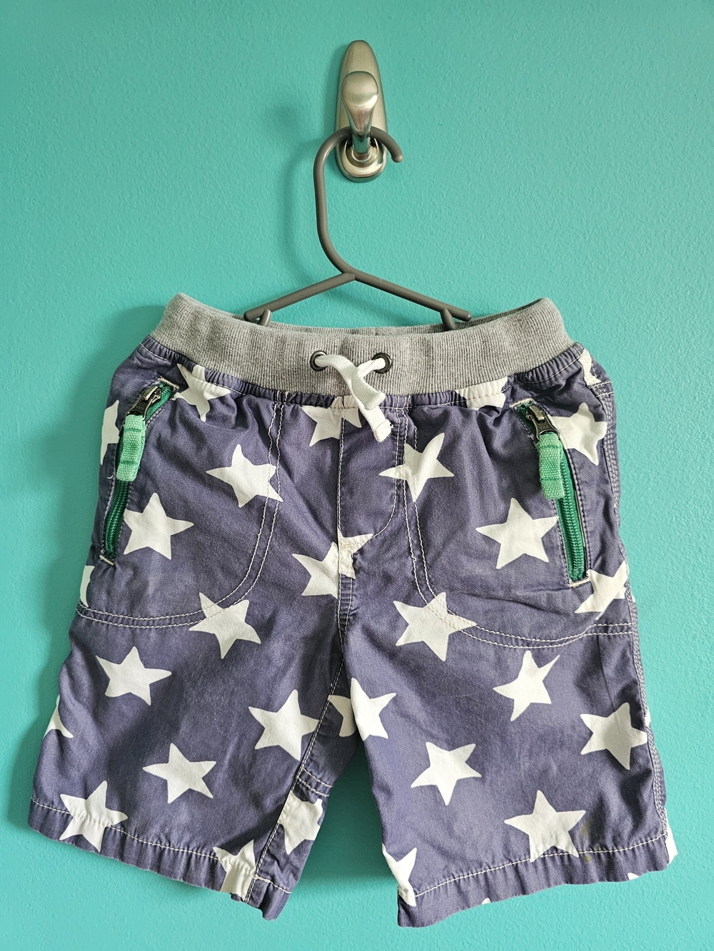 Mini Boden - Gray Star Shorts